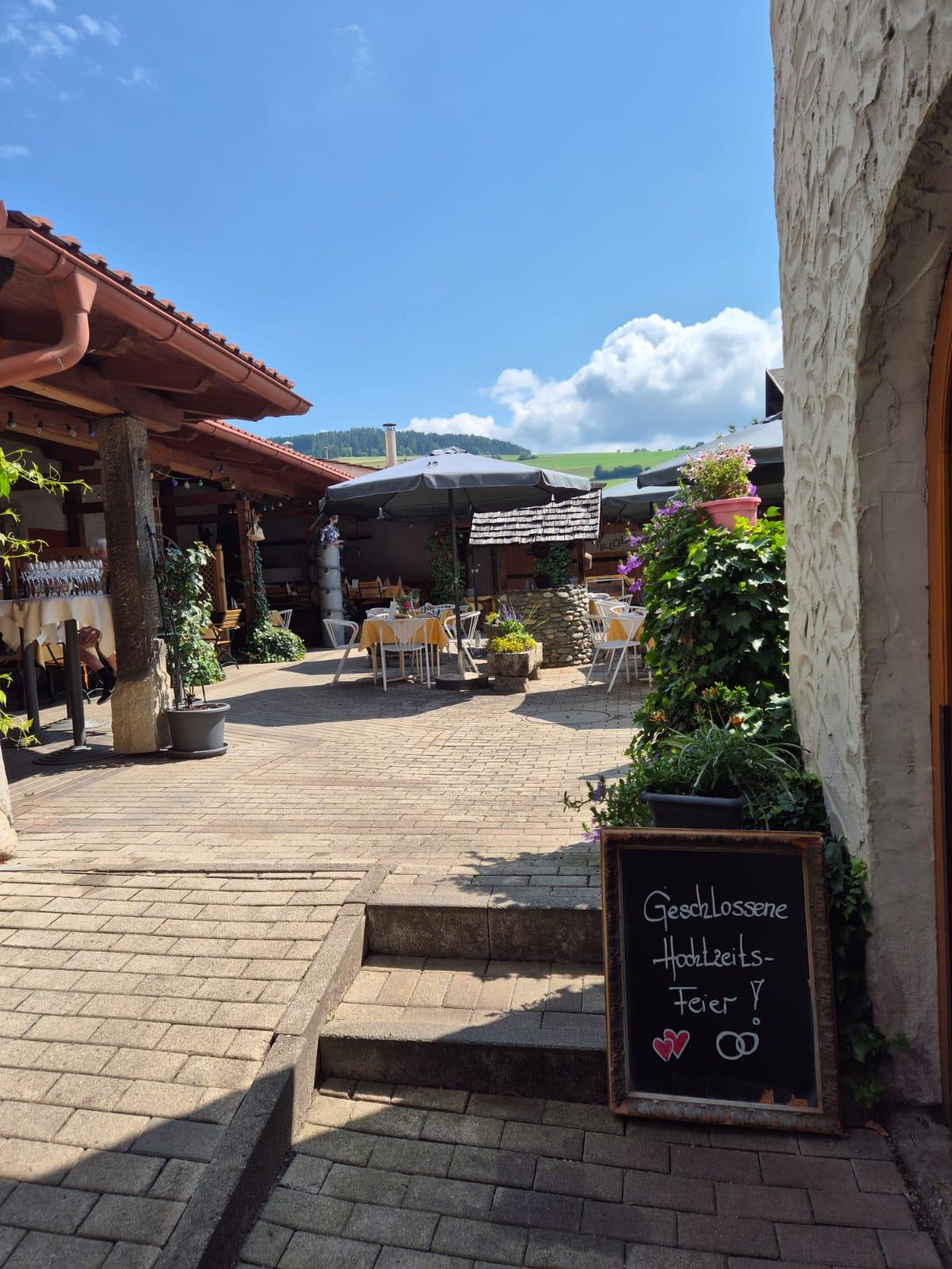 Gastgarten innen, Gasthaus zum Bräuer, Seidl Hermine, Restaurant in Neumarkt in der Steiermark, Bezirk Murau